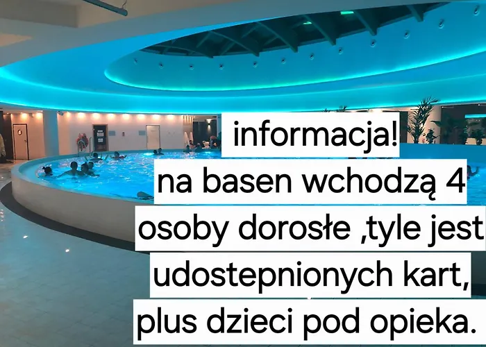 Hanza Tower Apartment-basen * 什切青